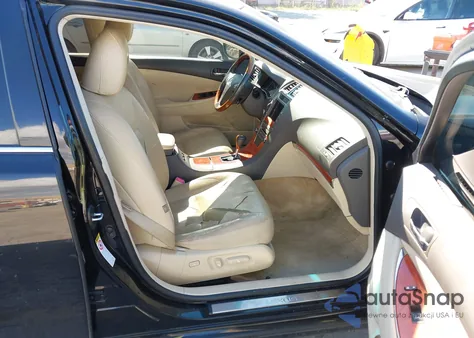 2011 Lexus Es 350 z USA, uszkodzony, nr VIN JTHBK1EG1B2428535